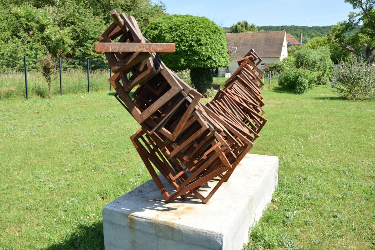 Gite Dans Parc De Sculptures - Gite "Pondichery" Port-Mort Exteriör bild